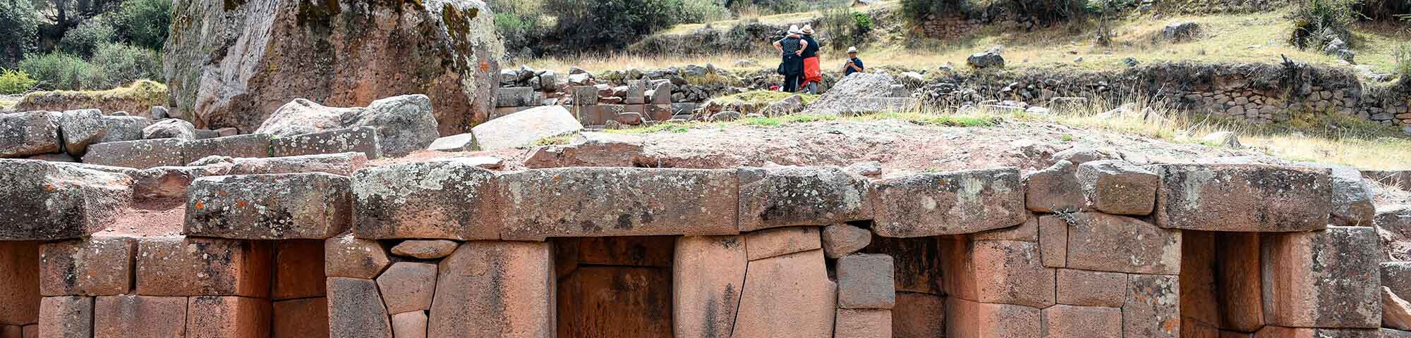 Complejo Arqueológico de Intihuatana - Pomacocha